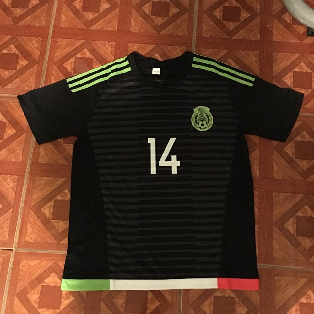 Chicharito Mexico Shorts and jersey adult